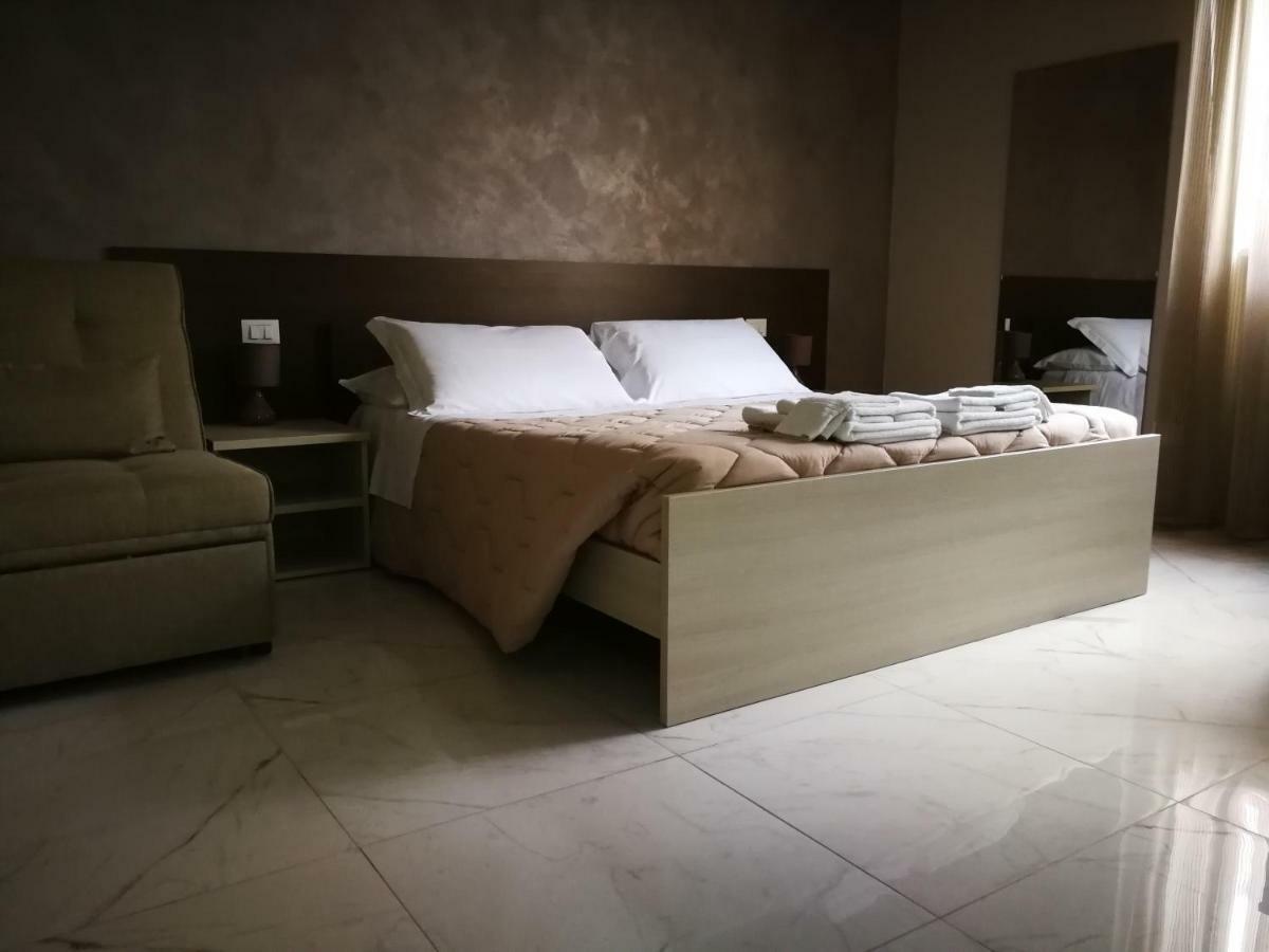 B&B Le Mura Lecce Exterior foto